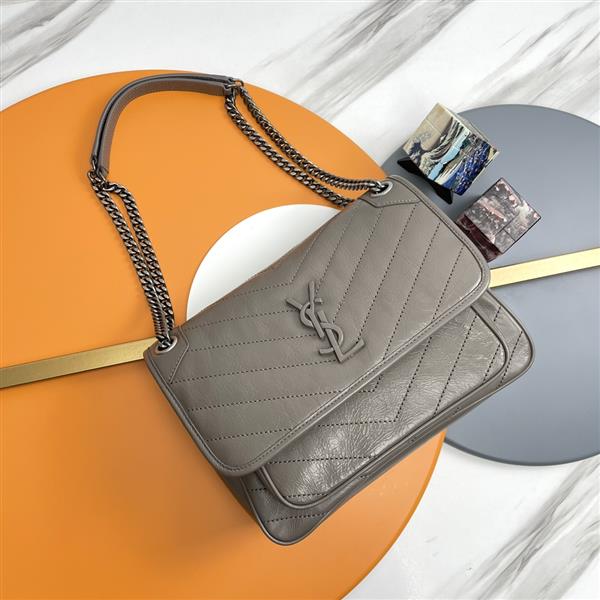 2026127204340325 520